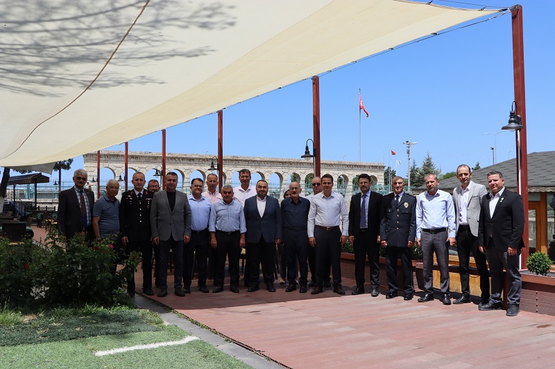 İlçemizde Kurban Bayramı Münasebetiyle Bayramlaşma Programı Düzenlendi.